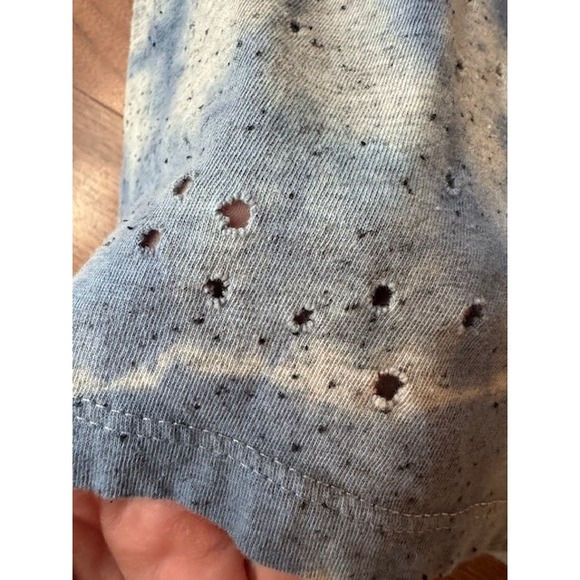 Guess Tie Dye T Shirt Mens XS Short Sleeve‎ Crewneck White Blue Destroyed Holes - Picture 3 of 14